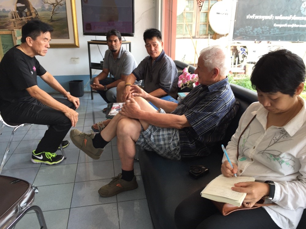 Figure 5 Exchanges with the local stakeholders on the island of Koh Samui was carried out in a form of dialogue.