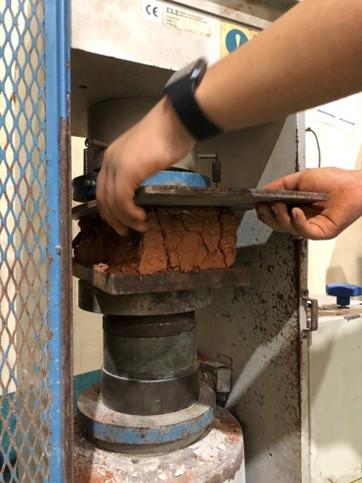 Compression test of mud brick (adobe) used in the construction of the guesthouse in BAAN DOI Centre of Agriculture